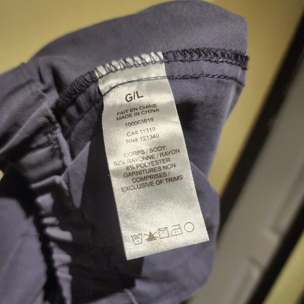 💙 NWOT Utility Shorts - Picture 7 of 10
